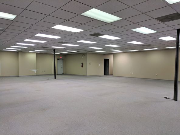 901 West Main Street, El Paso, IL 61738